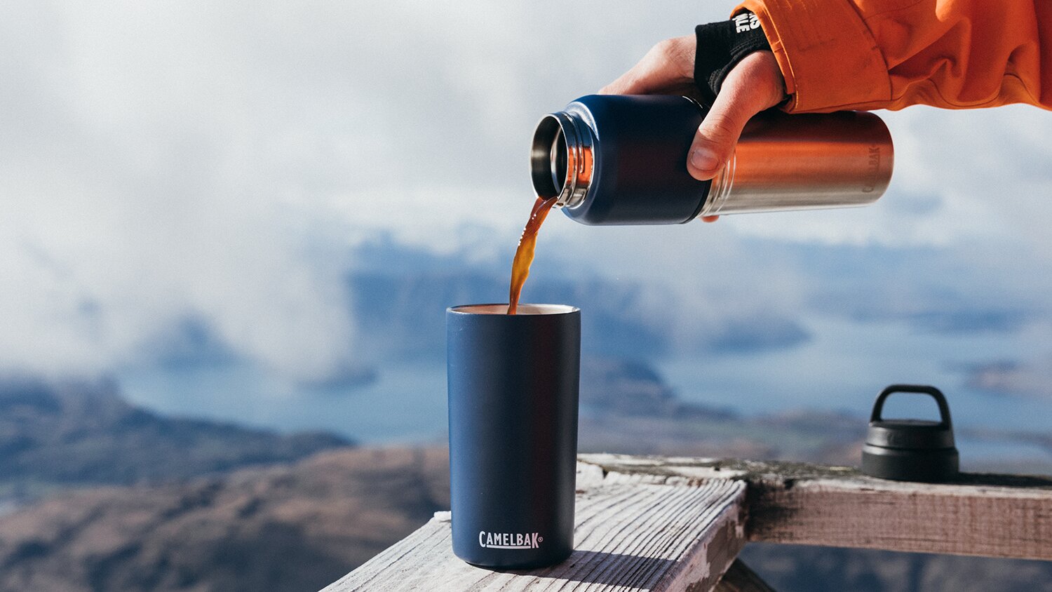 https://www.camelbakshop.dk/pub_docs/files/FW_Camelbak_Aug_21-2219.png