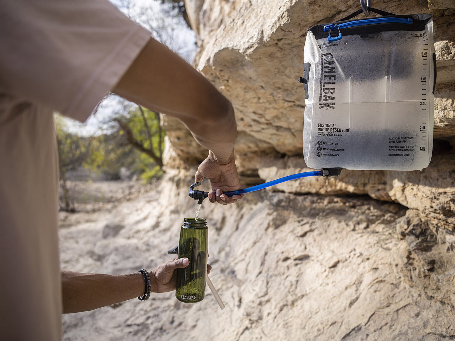 https://www.camelbakshop.dk/pub_docs/files/FilteredbyLifeStraw/D2_PHASE_0093.jpg_web.jpg